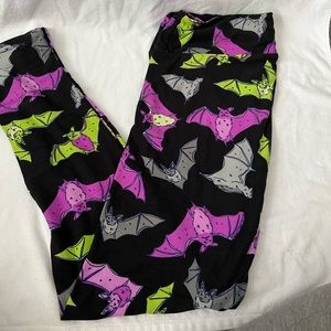 LuLaRoe Leggings, Bat pattern